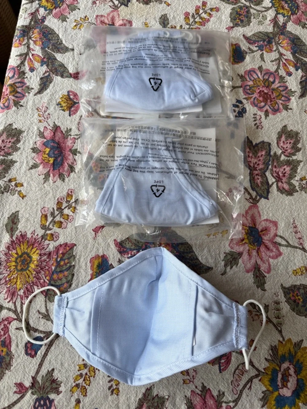 Lot of 2 NWT Madewell fabric Face Masks 3 Pack